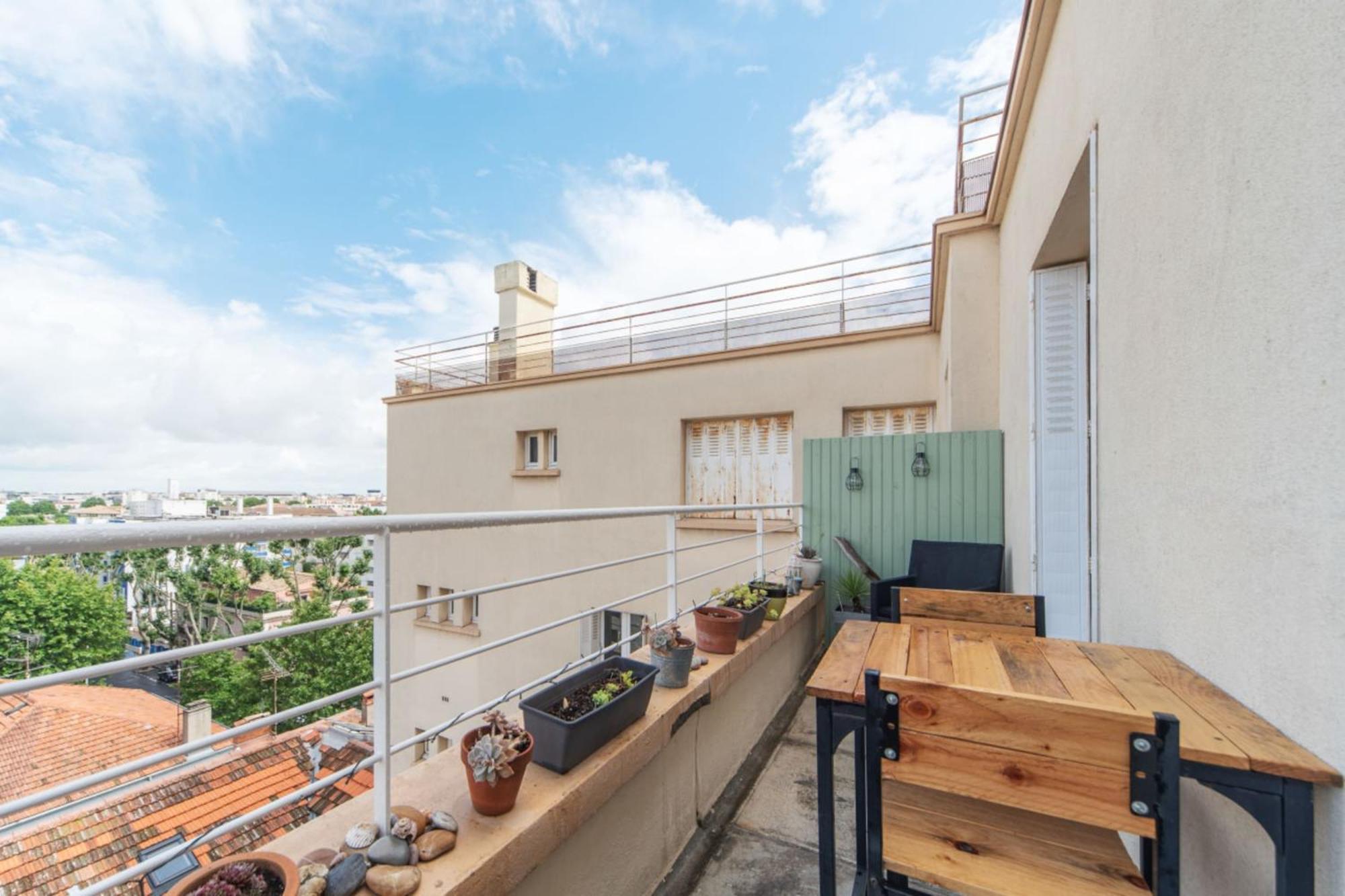 Menor - Welkeys Apartamento *